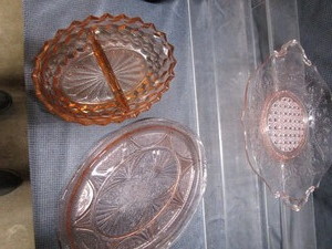 lot 155 image: Pink Depr. Cake, Tray, Divided Dish