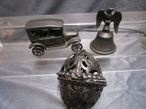 lot 163 image: Cast Car, Bell, String Holder