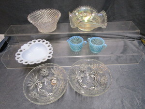 lot 182 image: Nut Dishes, Cream & Sugar