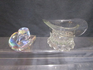 lot 207 image: Vintage Top Hats