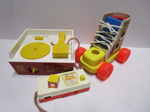 lot 230 image: Vintage Fisher Price, Playskool