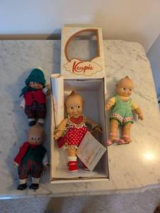 lot 258 image: Kewpie Doll Collection with Box and Accessories