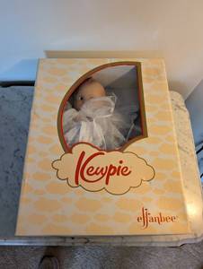 lot 259 image: Effanbee Kewpie 12 and 8 Nutcracker & Sugar Plum Fairy Dolls