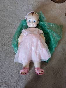 lot 260 image: Vintage Porcelain Baby Doll with Pink Dress and Matching Accessories