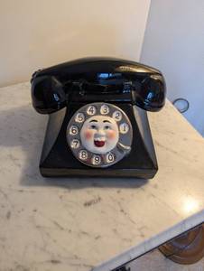 lot 403 image: Vintage Limited Edition Porcelain Dial Face Telephone by Paul Yline