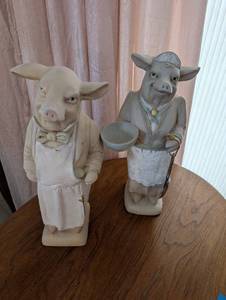 lot 404 image: Pair of Vintage Ceramic Chef Pig Figurines