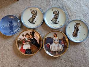 lot 425 image: Set of 6 Collector Plates Schmid and Bing & Grondahl
