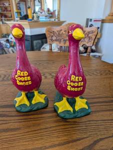 lot 446 image: Pair of Vintage Red Goose Shoe Figurines