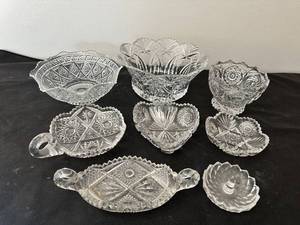 lot 601 image: Set of 8 Vintage Crystal Cut Glass Bowls and Platters