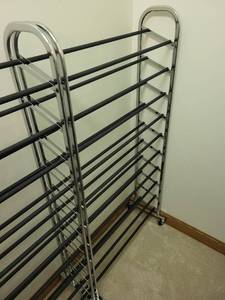 lot 300 image: Chrome-Plated Shoe Rack with Multiple Tiers