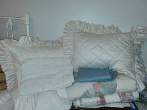 lot 330 image: Set of Vintage Quilts and Ruffled Pillow Shams in White and Pastel Tones