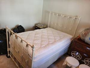 lot 341 image: Vintage Iron Bed Frame