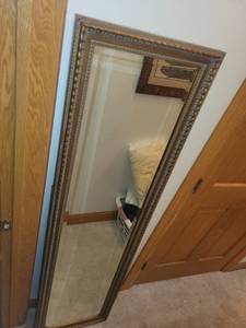 lot 347 image: Antique-Style Full-Length Mirror with Ornate Gold Frame