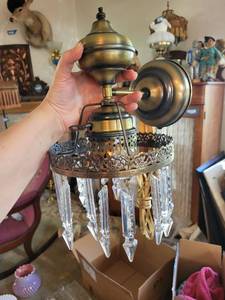 lot 538 image: Pair of Vintage Crystal and Brass Light Fixtures