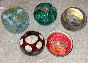 lot 14 image: Set of 5 Art Glass Paperweights with Unique Designs