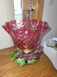lot 20 image: Vintage Pink Glass Hurricane Lamp with Grape Design