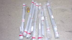 lot 18 image: roller shade system...