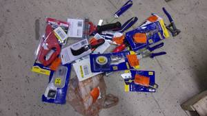 lot 24 image: lot of tools...