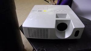 lot 110 image: 3m z30n projector powers on...
