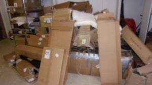 lot 132 image: big lot of items that need work or ...