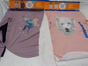 lot 26 image: 4 ct Members Mark size 1012 Tee S...