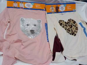 lot 28 image: 4 ct Members Mark size 1012 Tee S...