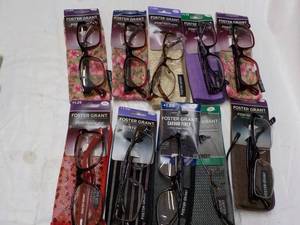 lot 65 image: 10 pair Readers Glasses - various s...