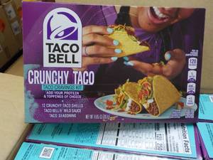 lot 134 image: 12 ct Taco Bell Crunchy Taco Meal K...