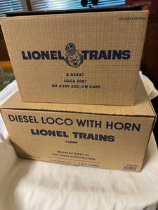 Lionel Trains LCCA 2007 NH #209 Add-On Cars and Diesel Loco with Horn Set