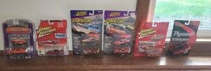 lot 92 image: Collectible Die-Cast Model Cars Set - 6 Pieces