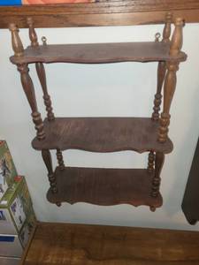 lot 93 image: Collection of 5 Wooden Wall Shelves Including Vintage and Modern Designs