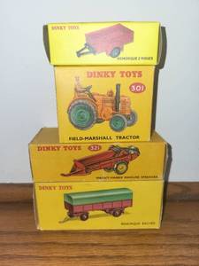 lot 99 image: Set of 4 Vintage Dinky Toy Vehicles with Original Boxes