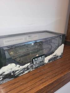 lot 104 image: Limited Edition War Master Model Tanks Collection