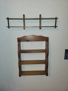 lot 120 image: Collection of 4 Decorative Wooden Wall Shelves