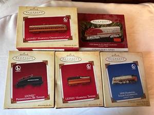 lot 174 image: Collection of 5 Hallmark Lionel Train Keepsake Ornaments