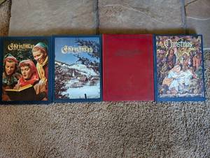 lot 190 image: Set of 4 Vintage Christmas Books with Illustrations