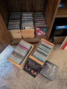 lot 231 image: Large Collection of Various Artists and Genre Music CDs