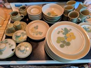 lot 233 image: Mid-Century Modern Dinnerware Set with Floral Designs