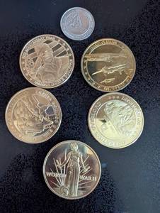lot 242 image: Set of 5 Commemorative World War II Coins