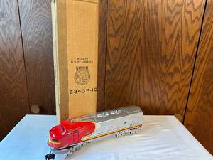 lot 277 image: Lionel Santa Fe 2343P Diesel Locomotive with Box