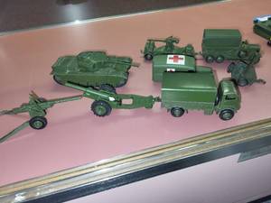 lot 326 image: Collection of Vintage Dinky Toys Military Vehicles