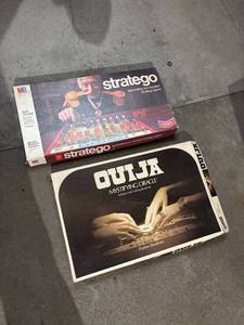 lot 336 image: Vintage Board Game Collection Stratego, Ouija, The Game of Life, Inner Circle