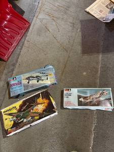 lot 344 image: Set of 3 Vintage WWII Aircraft Model Kits - Dornier, Mosquito, Mustang P-51B