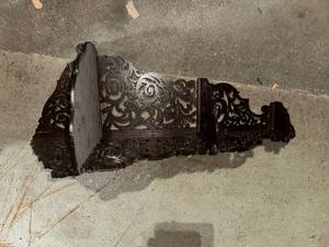 lot 377 image: Intricately Carved Wood Wall Shelf