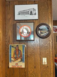 lot 378 image: Great Northern Railway Collectible Wall Art Set