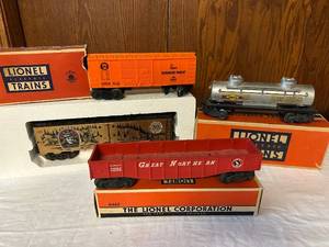 lot 400 image: Set of 4 Lionel Electric Trains with Original Boxes
