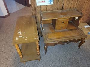 lot 442 image: Set of 2 Vintage Wooden Tables with Drawer and Shelf