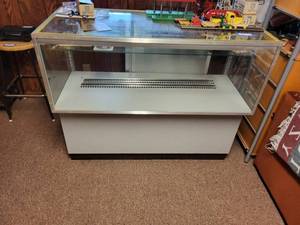 lot 474 image: Glass Display Case with Storage and Sliding Doors