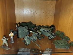 lot 479 image: Collection of Green Military Model Vehicles and Figures