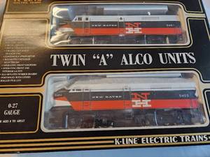 lot 28 image: K-Line Electric Trains Twin A ALCO Units - New Haven